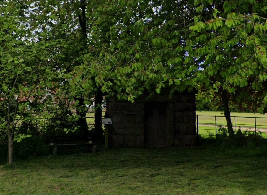 Gnosall Lock-Up